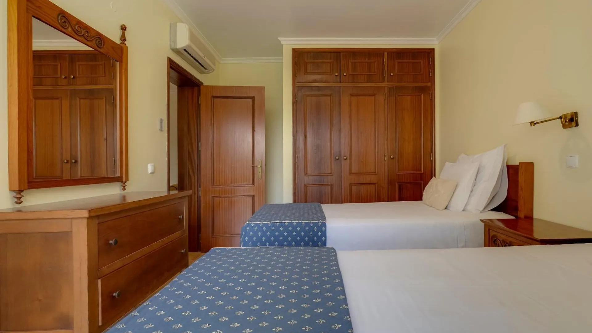 Villas Barrocal Pêra Apartament