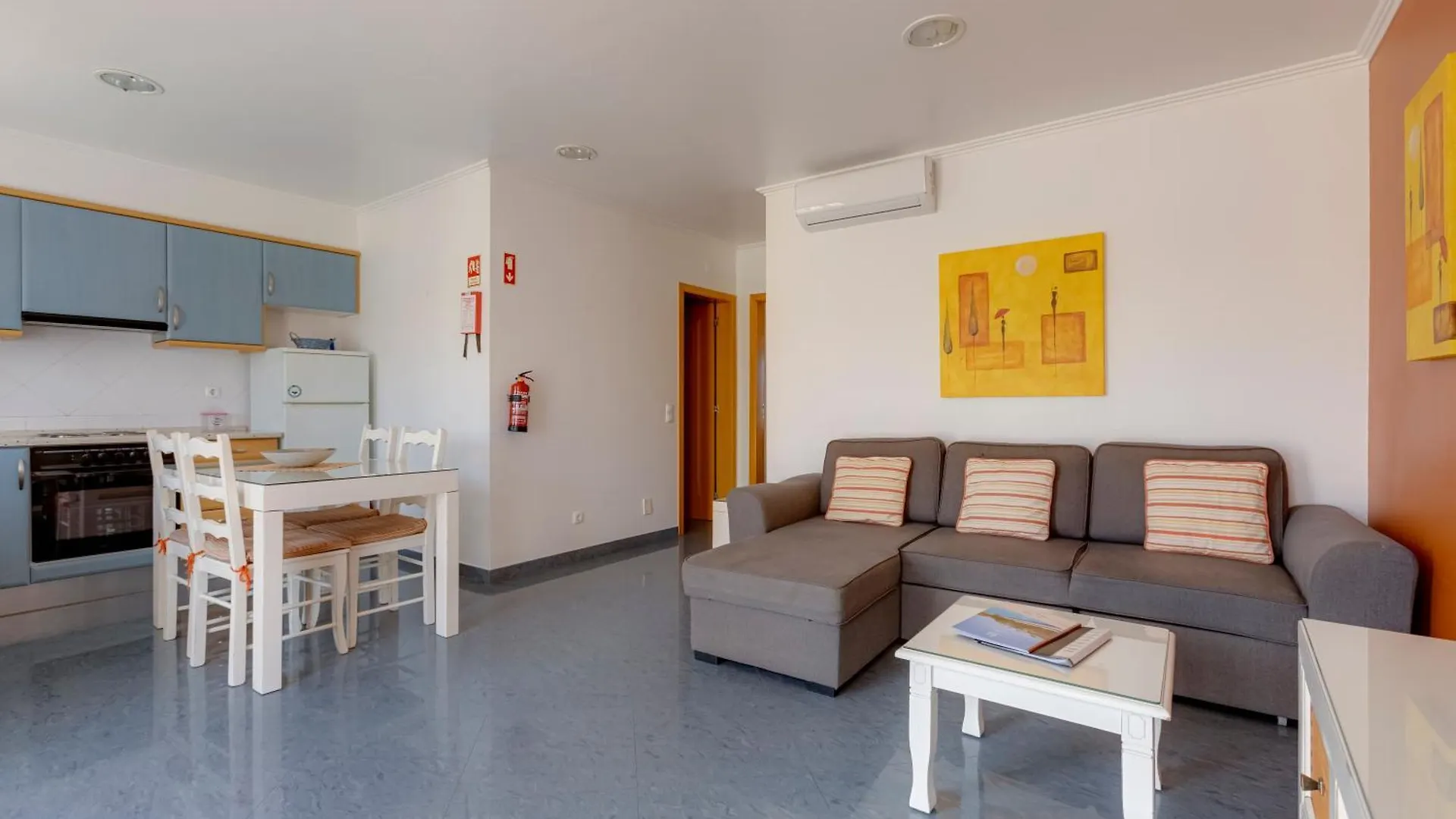 Villas Barrocal Pera 0*,