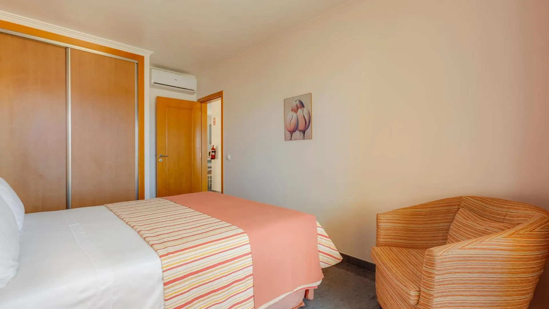 Villas Barrocal Pera