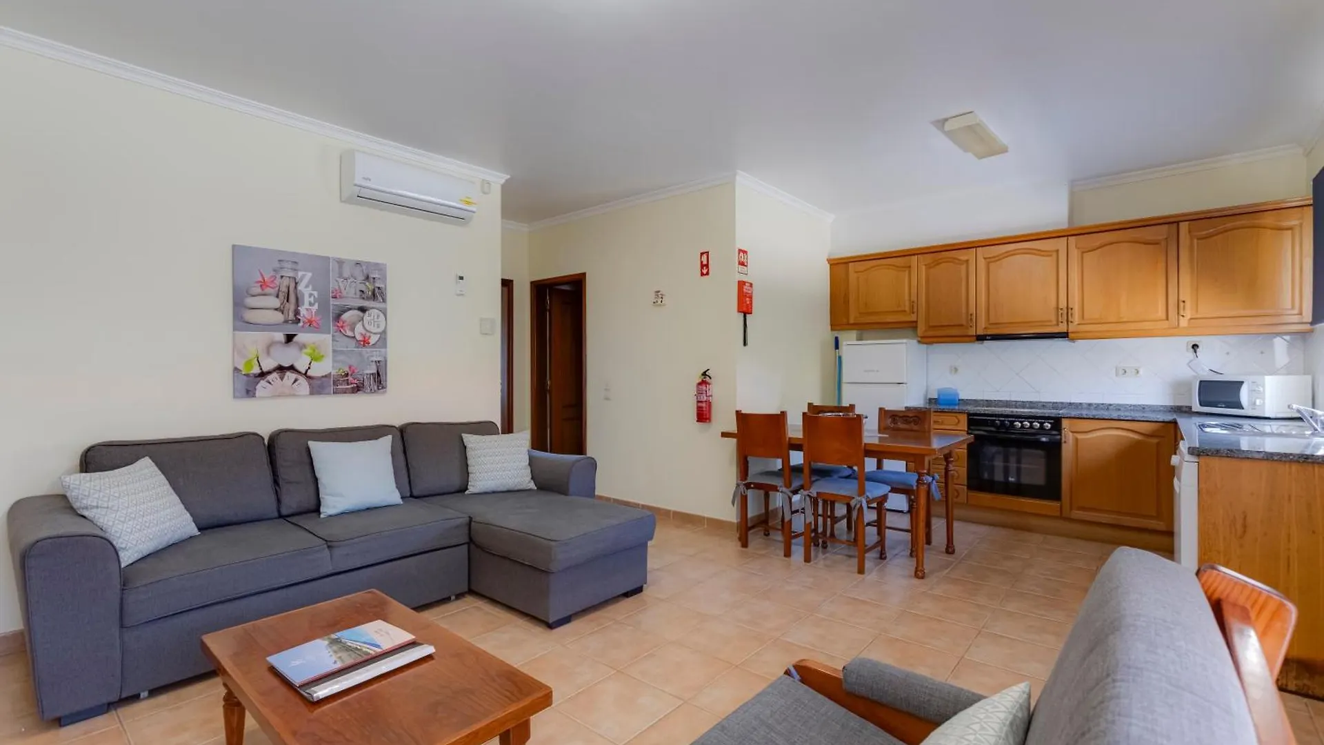 Villas Barrocal Pera 0*,